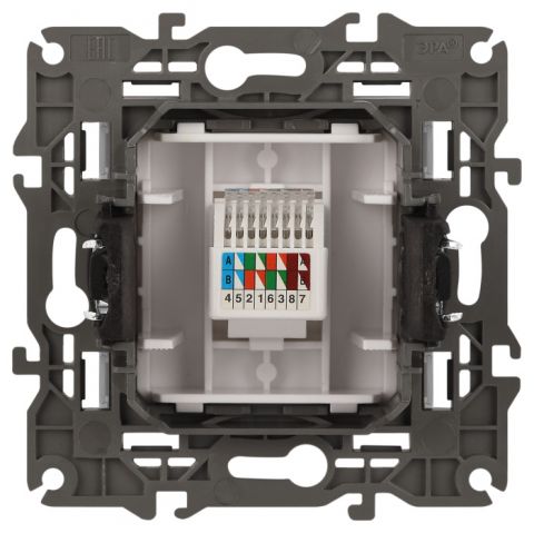 Розетка встраиваемая Ethernet RJ-45